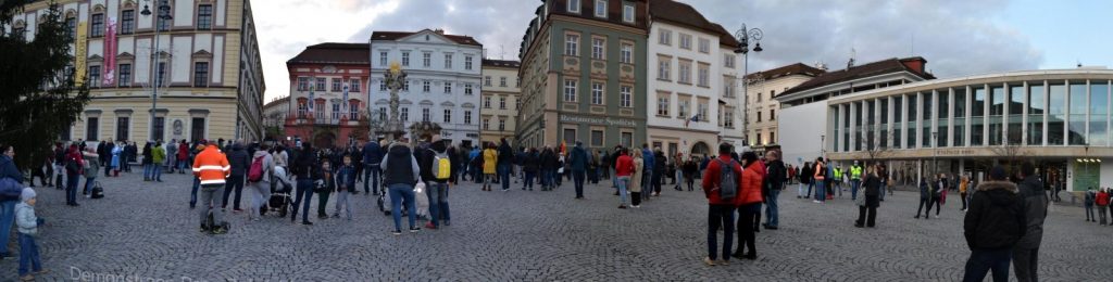 Demonstrace proti vládním omezením Brno 17.11.2020