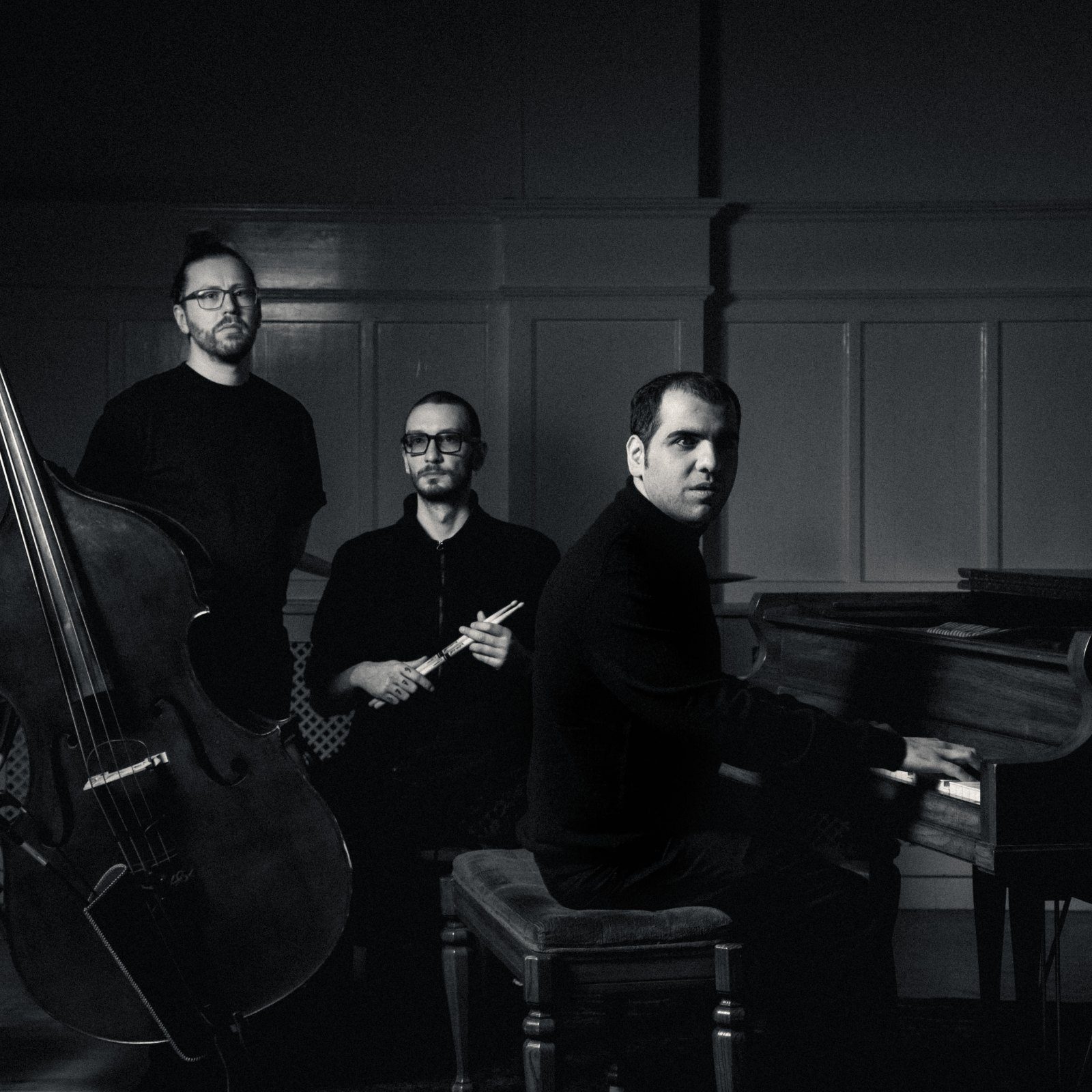 Ali Hossein Trio – Lost Stop – pátek 6.června ve 20 hod U kouřícího králíka